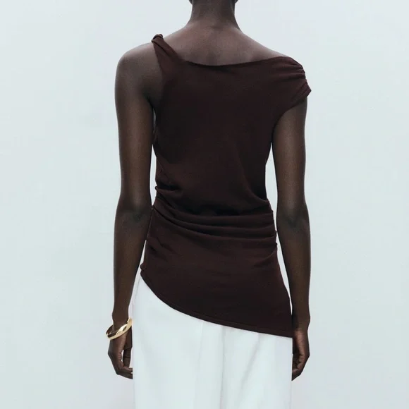 Asymmetrical Top - Picture 3 of 5